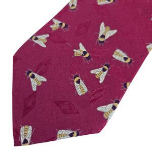 Lands End Silk Hand Sewn Mens tie Burgundy Geometric Honey Bees USA nature 3.5"